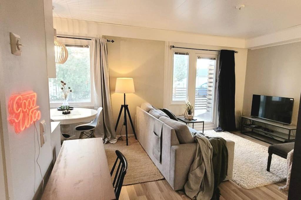Modern Apartment With Free Parking & Sauna Ylojarvi Екстер'єр фото